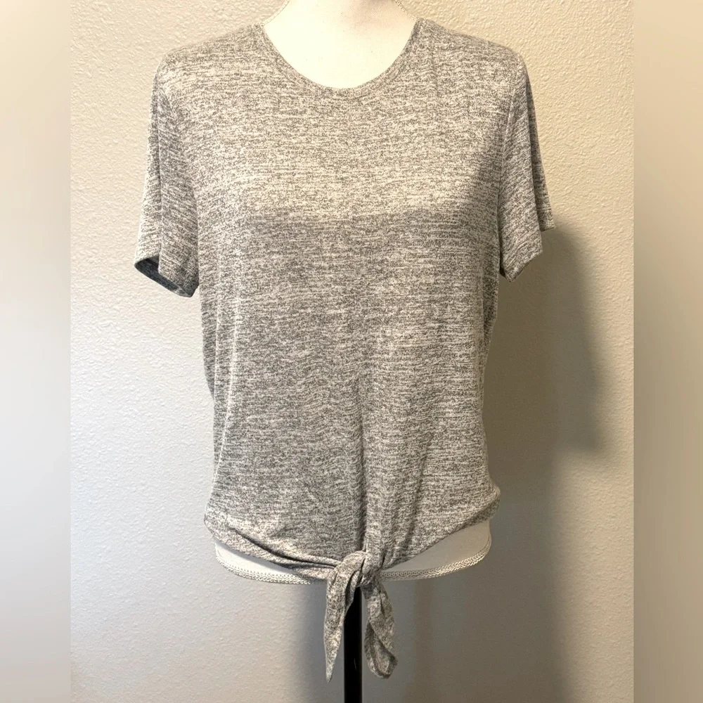 Calvin Klein Gray Tee Size M